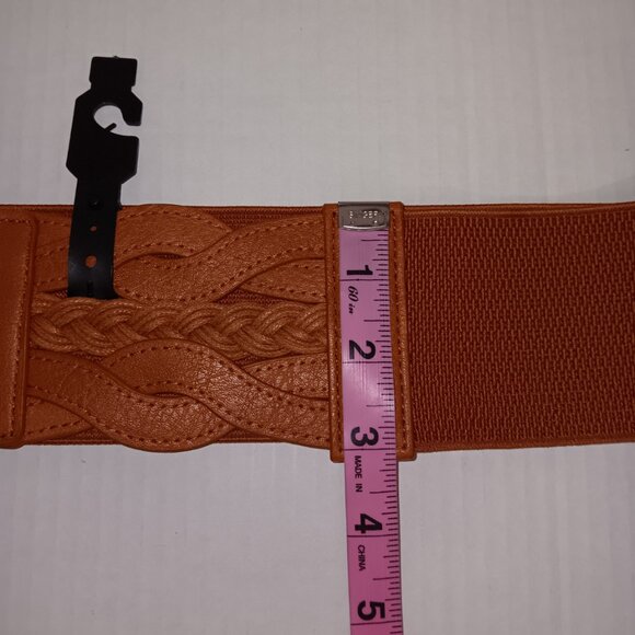 TORRID CROCHET FAUX LEATHER STRECTH BELT - Picture 7 of 10